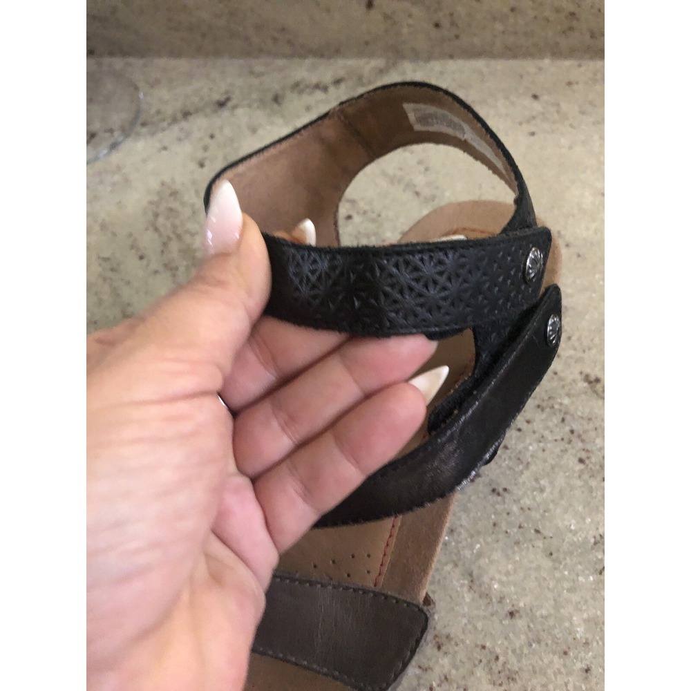 Cobb Hill Adele Black Gray Leather Comfort Sandal Heels Womens 9.5N Narrow - Picture 4 of 12